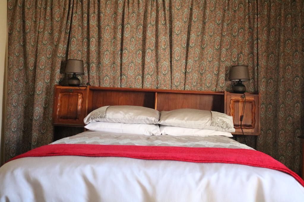 Grysbok Self Catering Accommodation オーツホーン エクステリア 写真