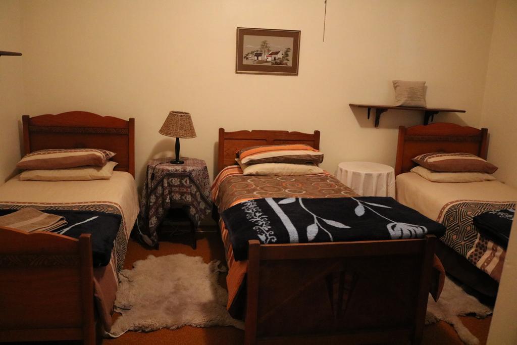 Grysbok Self Catering Accommodation オーツホーン エクステリア 写真